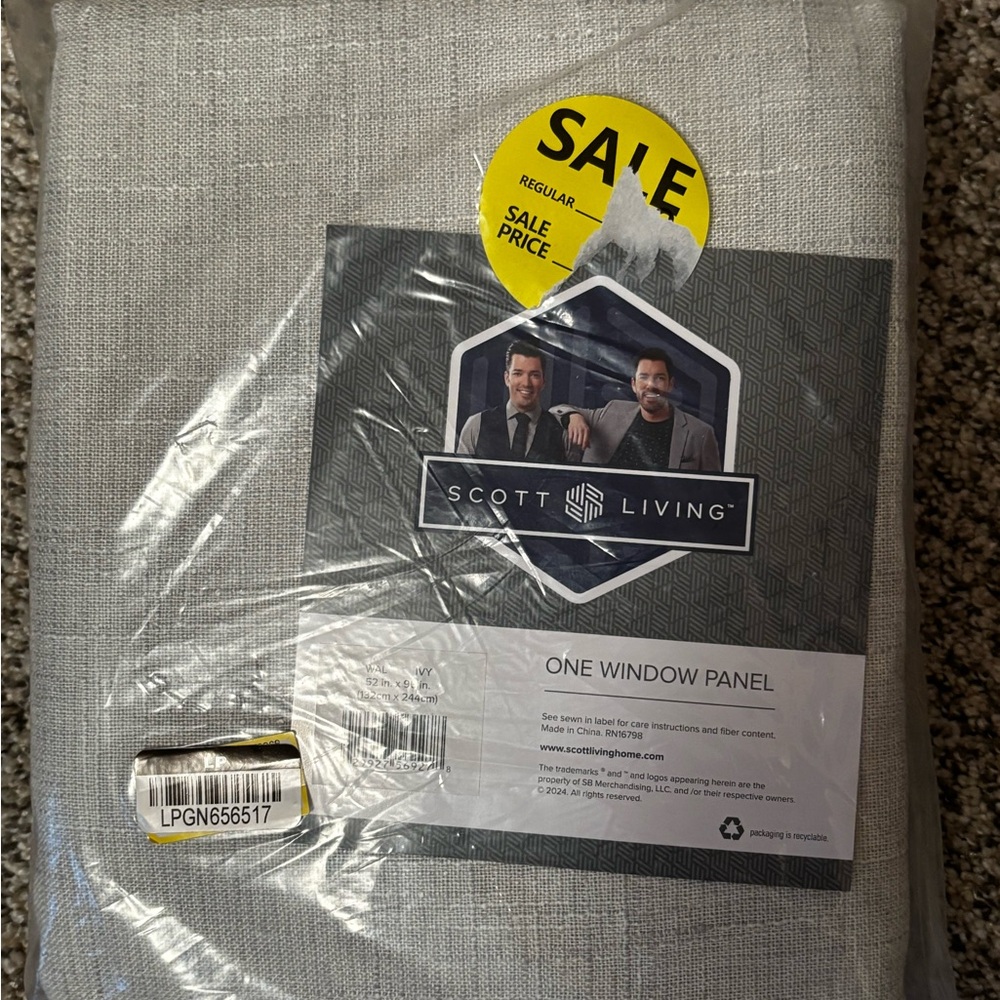 Scott Living Light Gray/cream One Window Panel